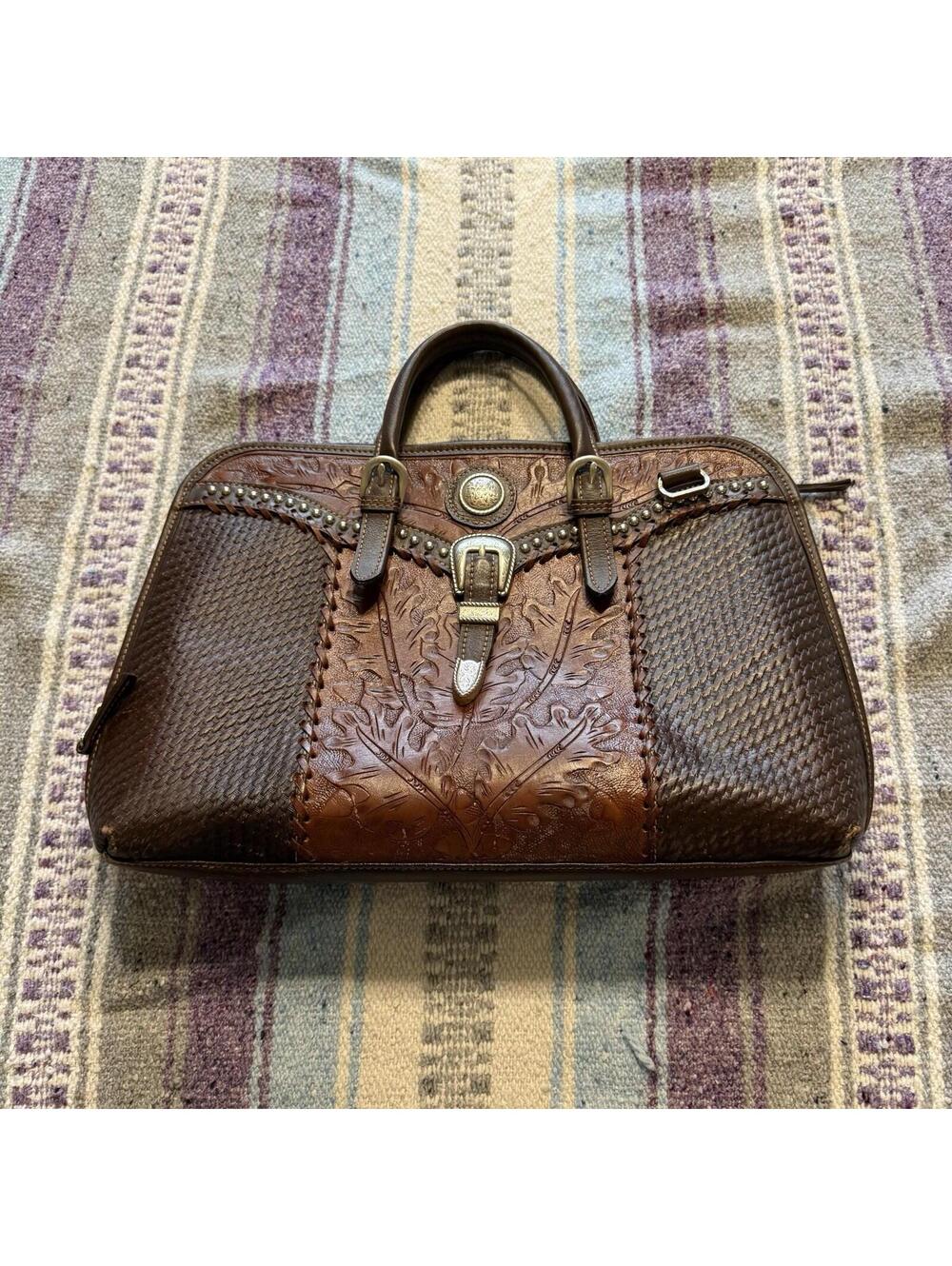 Vintage 90s RARE American West Large Tooled Brown Leather Silver Studded Purse